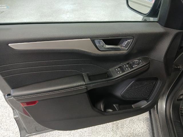 Certified 2022 Ford Escape SEL image 12