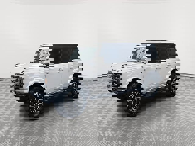 Certified 2023 Ford Bronco Outer Banks image 2