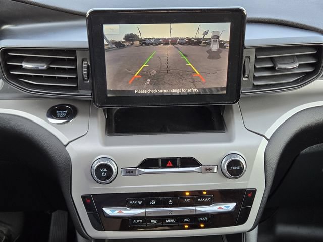 Certified 2024 Ford Explorer XLT AWD/4WD image 17
