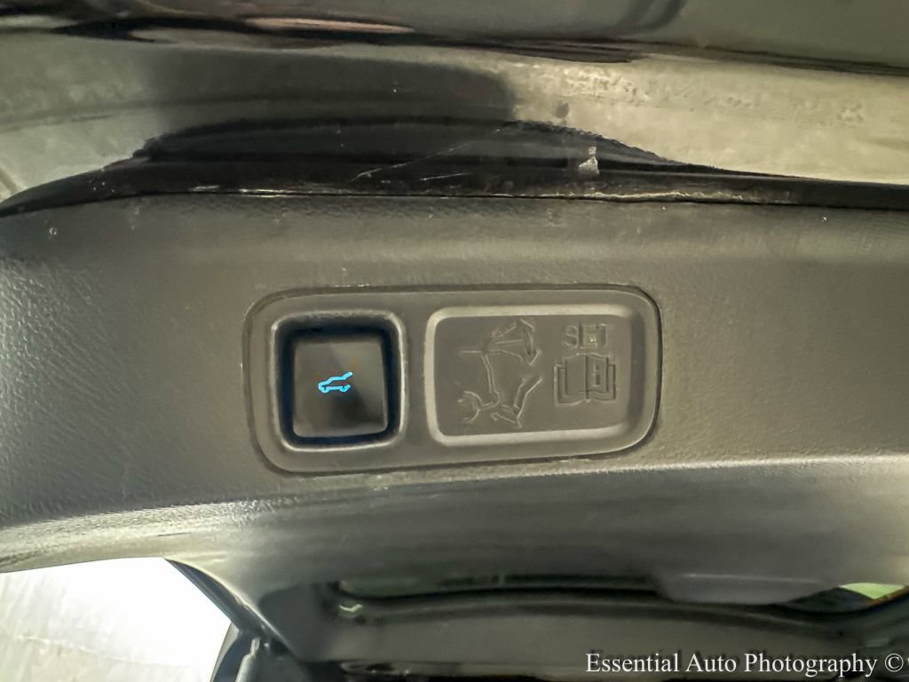 Certified 2023 Ford Expedition Limited image 27