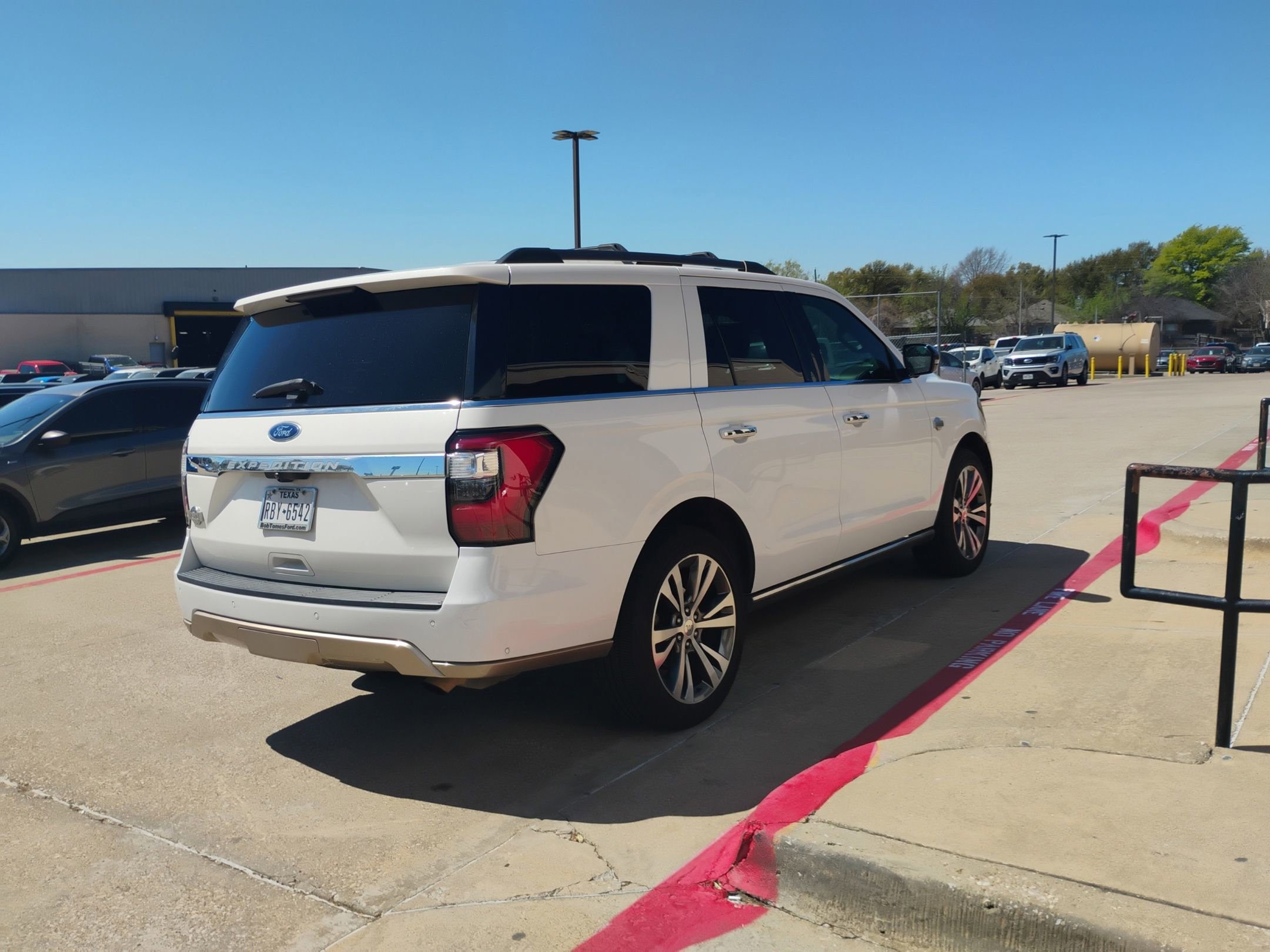 Certified 2020 Ford Expedition King Ranch w/ Cargo Package RWD image 4