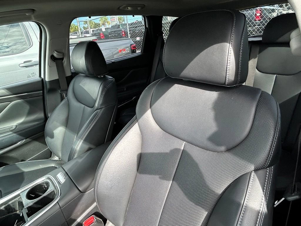 Used 2023 Hyundai Santa Fe SEL w/ Premium Package AWD/4WD image 11