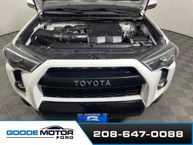 Used 2019 Toyota 4Runner TRD Off-Road AWD/4WD image 20