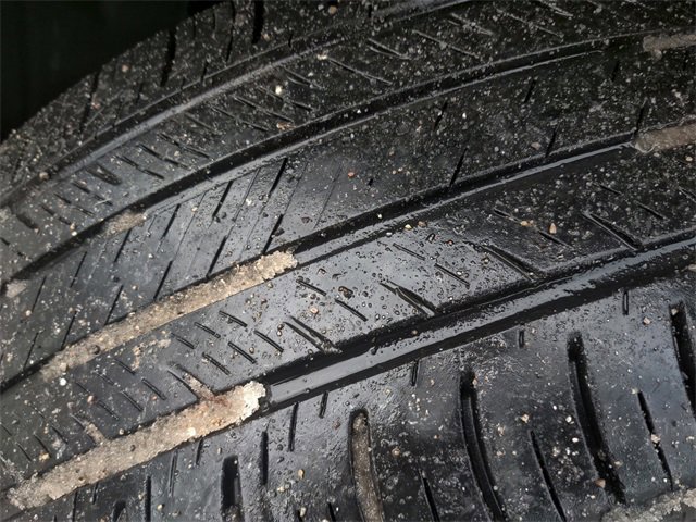 Certified 2022 Ford Explorer XLT w/ Equipment Group 202A image 20