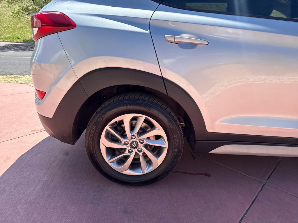 Used 2018 Hyundai Tucson SEL AWD/4WD image 35