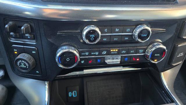 Certified 2022 Ford F150 Lariat w/ Equipment Group 502A High image 25