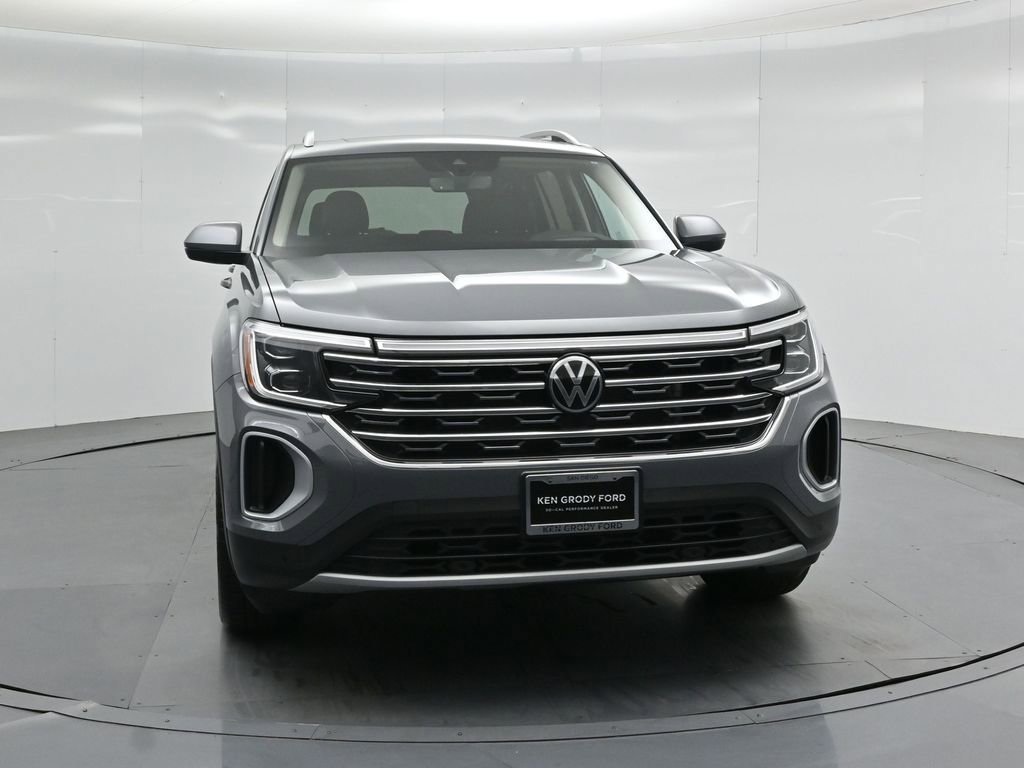 Used 2025 Volkswagen Atlas SEL AWD/4WD image 56