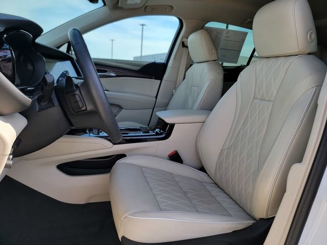 Used 2023 Buick Envision Avenir AWD/4WD image 19