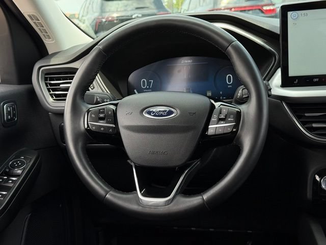 Certified 2024 Ford Escape Platinum AWD/4WD image 16