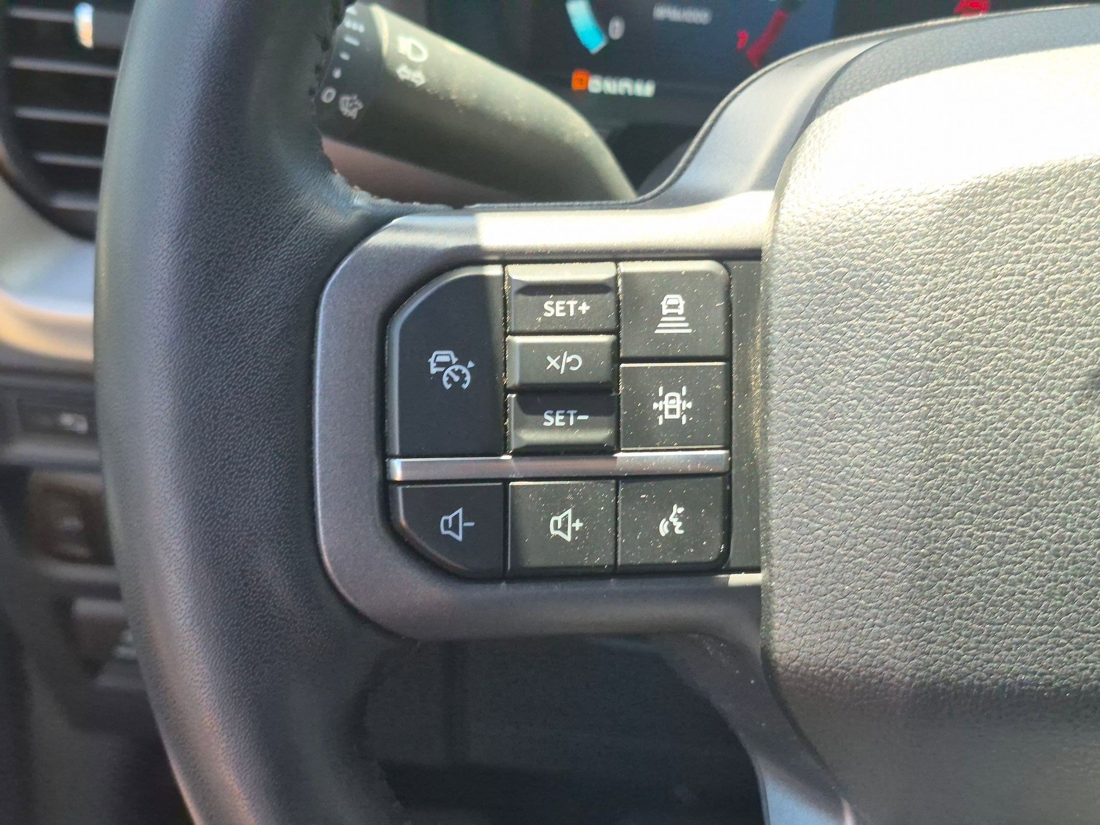Certified 2024 Ford F150 Lariat w/ Equipment Group 502A High AWD/4WD image 21