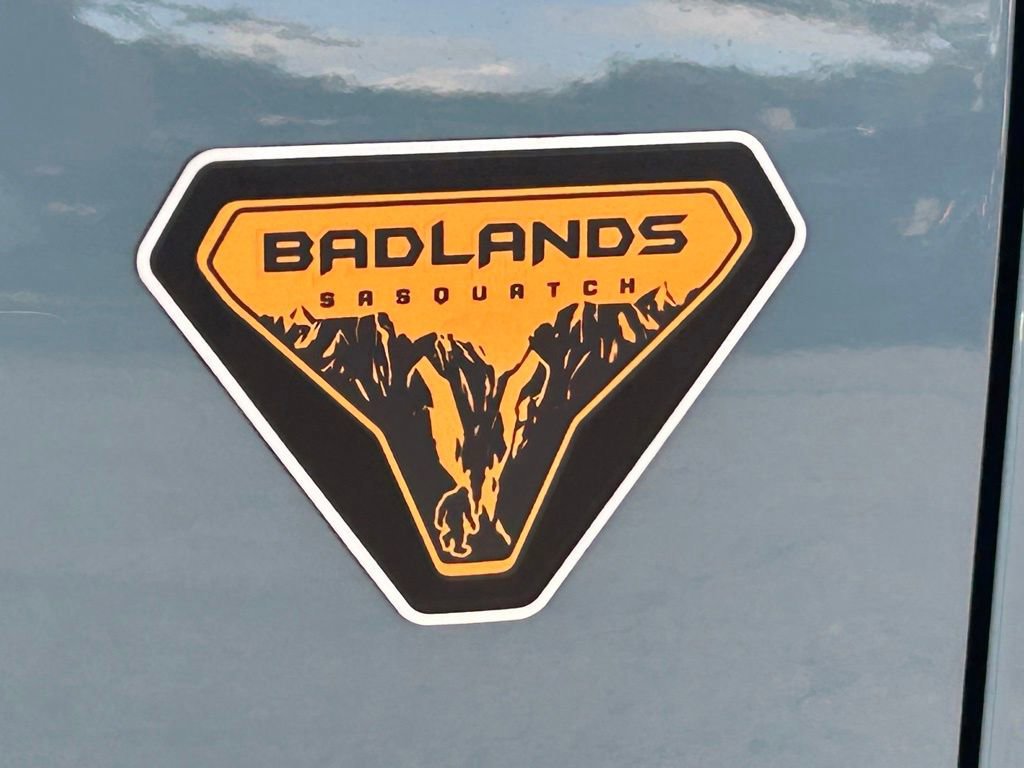 Certified 2023 Ford Bronco Badlands w/ Sasquatch Package image 18