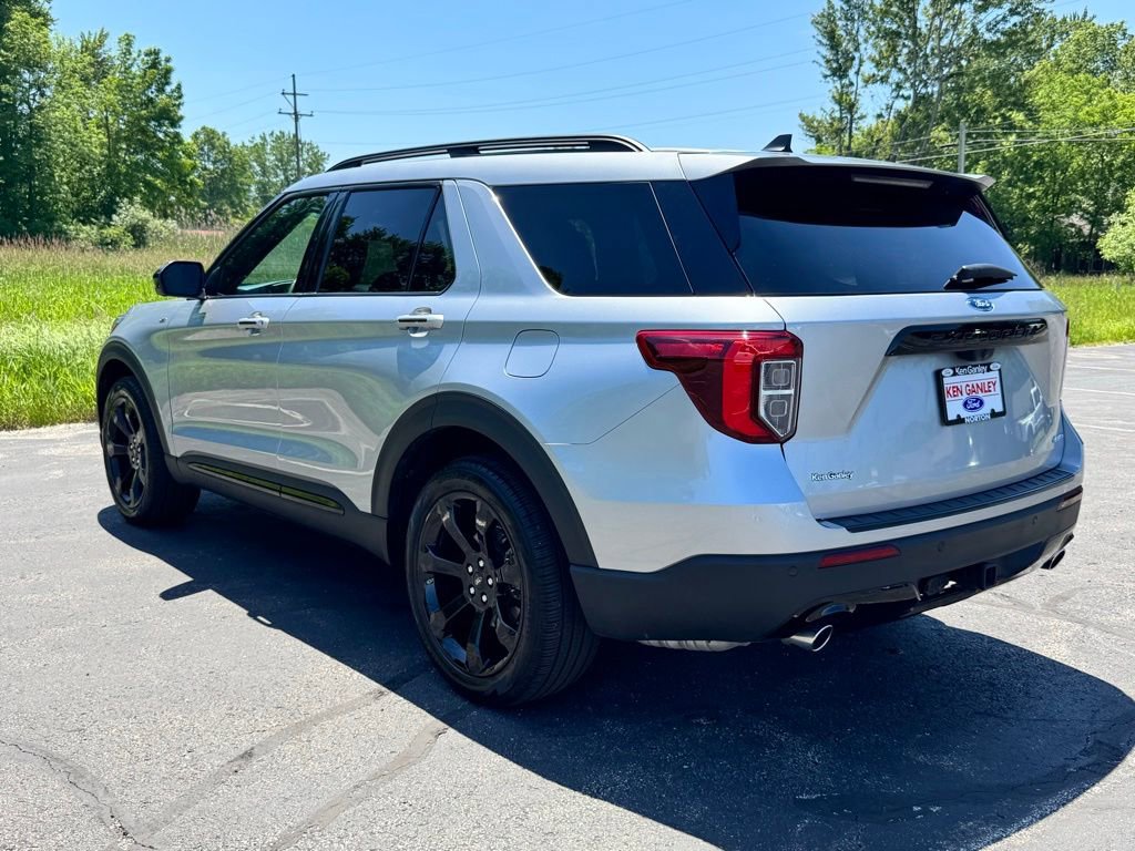 Certified 2023 Ford Explorer ST-Line w/ Class IV Trailer Tow Package AWD/4WD image 11