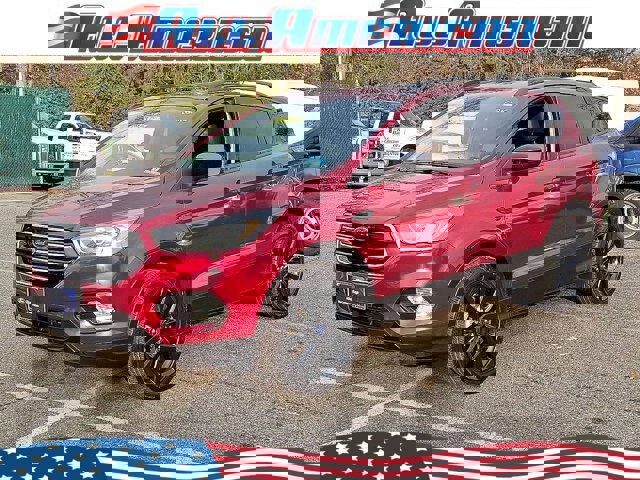 Certified 2017 Ford Escape SE w/ Equipment Group 201A