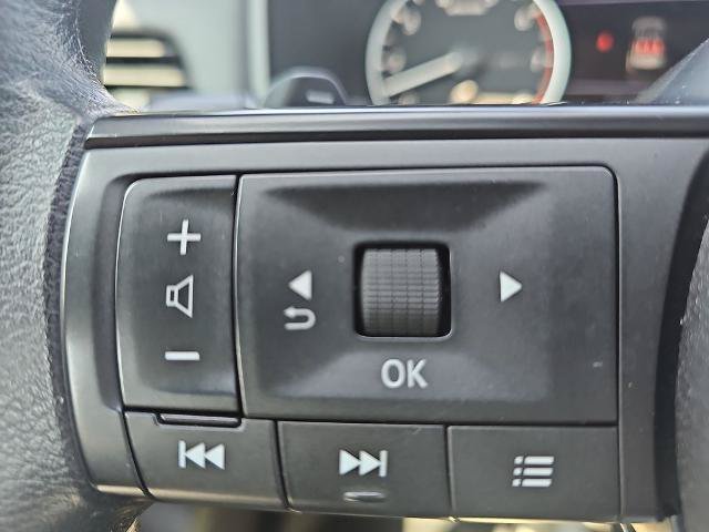 Used 2024 Nissan Rogue S AWD/4WD image 16