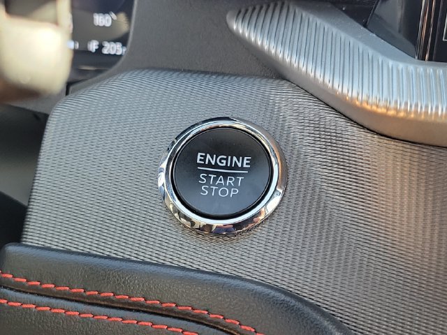 Certified 2025 Ford Explorer ST AWD/4WD image 10