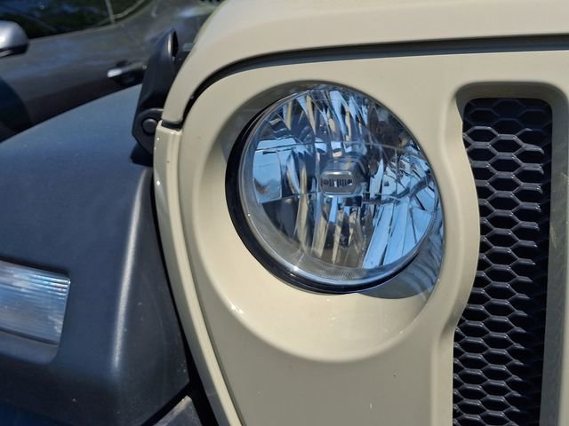 Used 2022 Jeep Wrangler Unlimited Sport AWD/4WD image 5