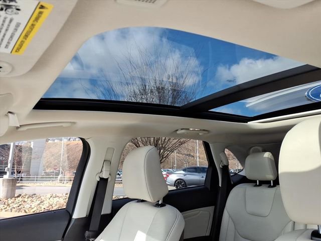 Certified 2022 Ford Edge Titanium w/ Equipment Group 301A image 30