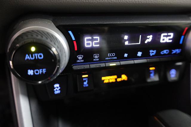 Used 2022 Toyota RAV4 XLE Premium AWD/4WD image 24