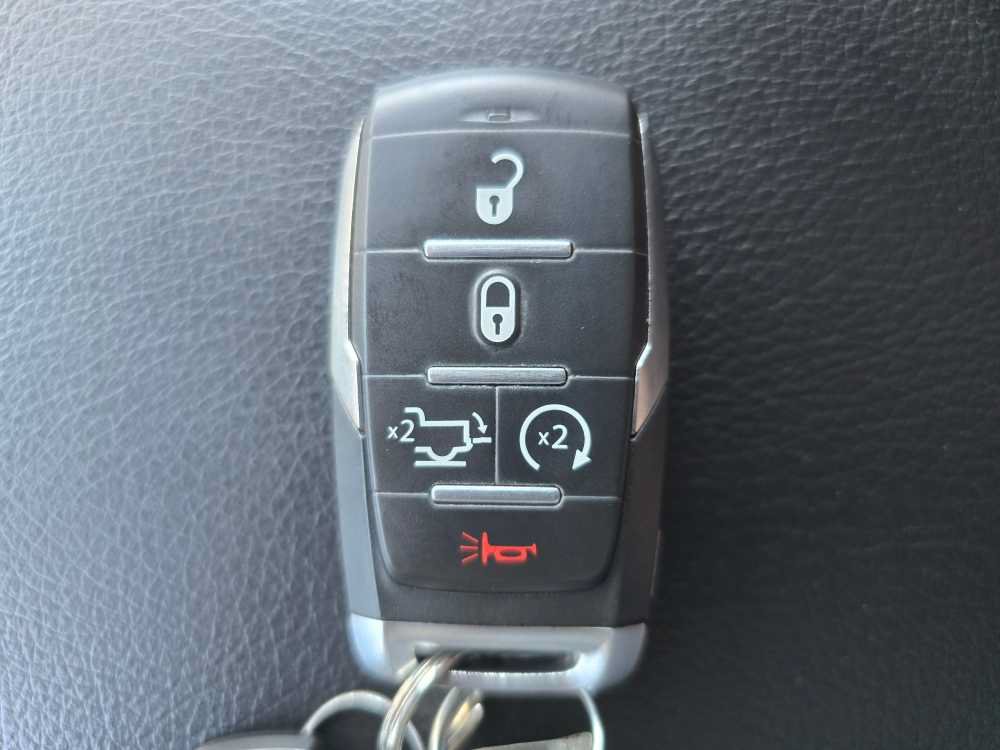 Used 2023 RAM 1500 Laramie AWD/4WD image 22