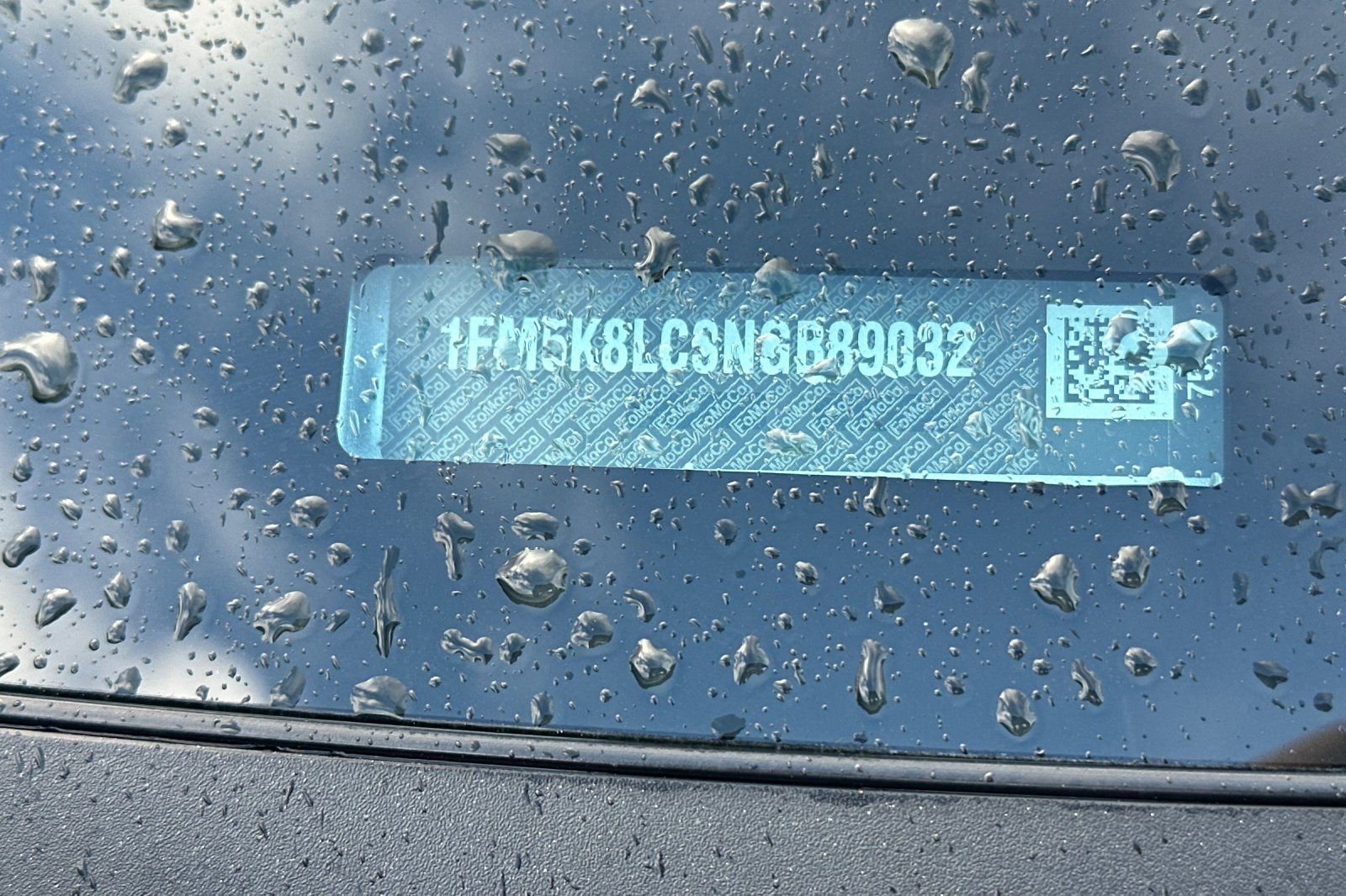 Certified 2022 Ford Explorer King Ranch w/ Technology Package image 3