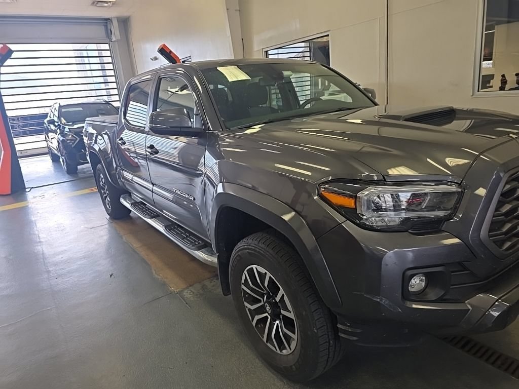 Used 2022 Toyota Tacoma TRD Sport w/ Technology Package
