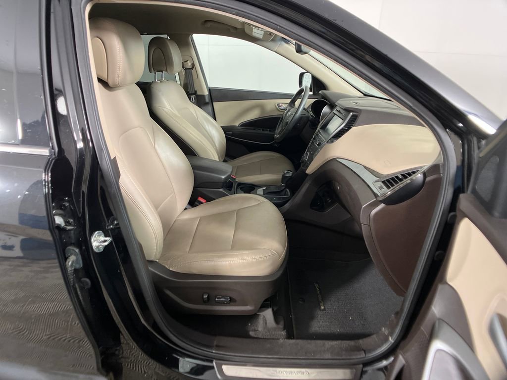 Used 2017 Hyundai Santa Fe Sport image 5