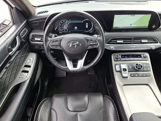 Used 2021 Hyundai Palisade Calligraphy image 13