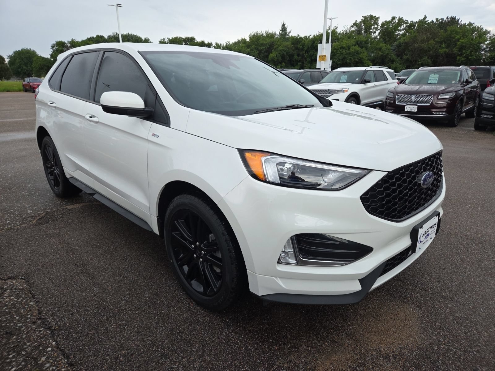 Certified 2024 Ford Edge ST-Line AWD/4WD image 12
