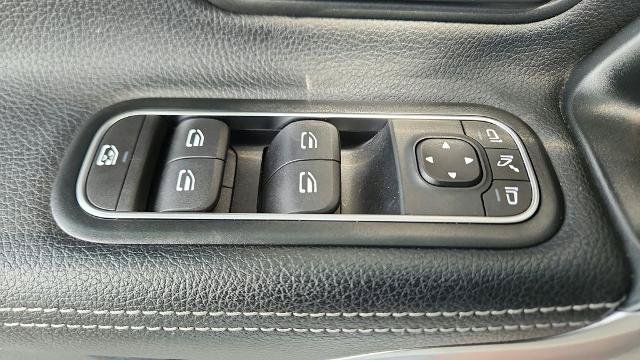 Used 2025 Mercedes-Benz CLA 250 image 22