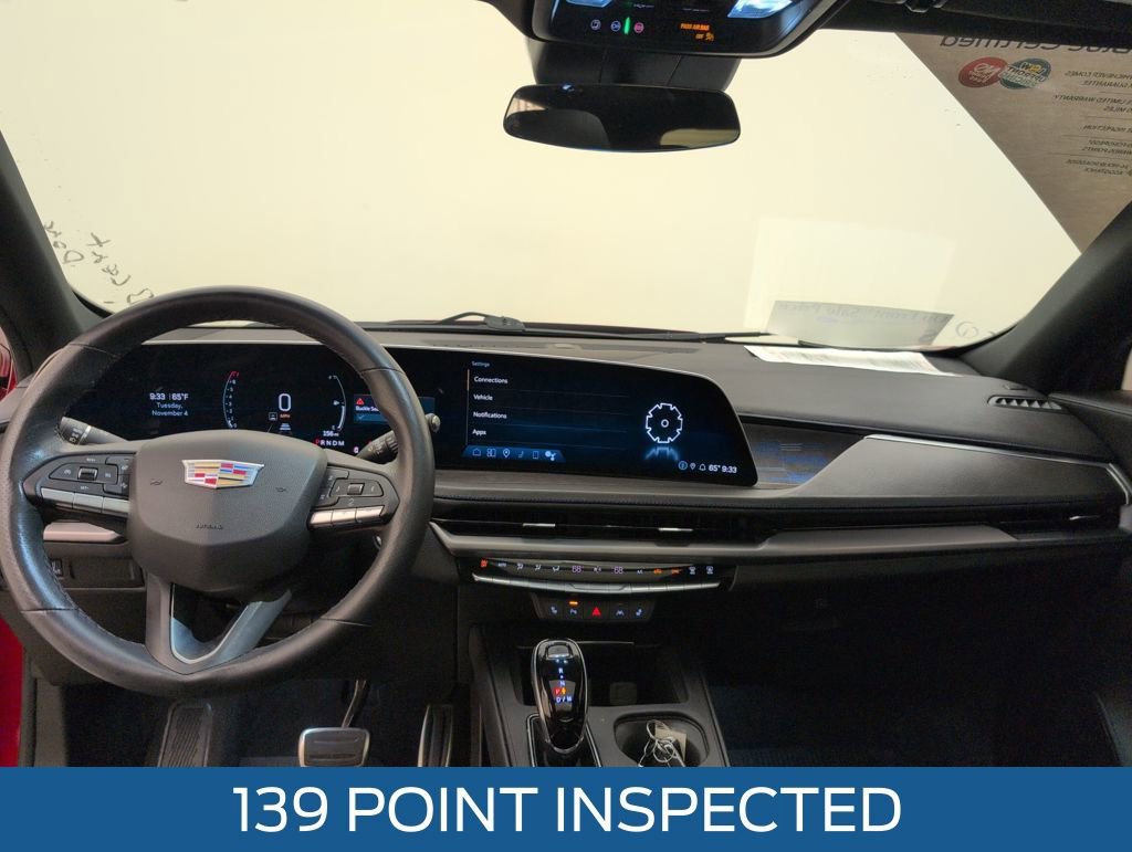 Used 2024 Cadillac XT4 Sport w/ Cold Weather Package image 8