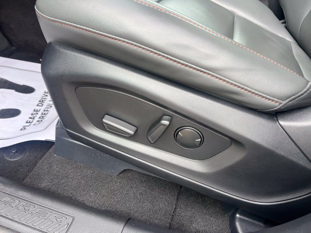 Certified 2025 Ford Explorer Active w/ Active Comfort Package AWD/4WD image 19