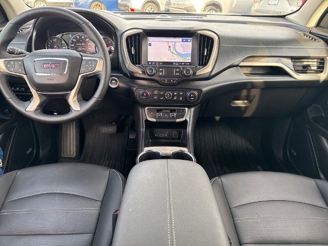 Used 2024 GMC Terrain Denali w/ Denali Premium Package image 13