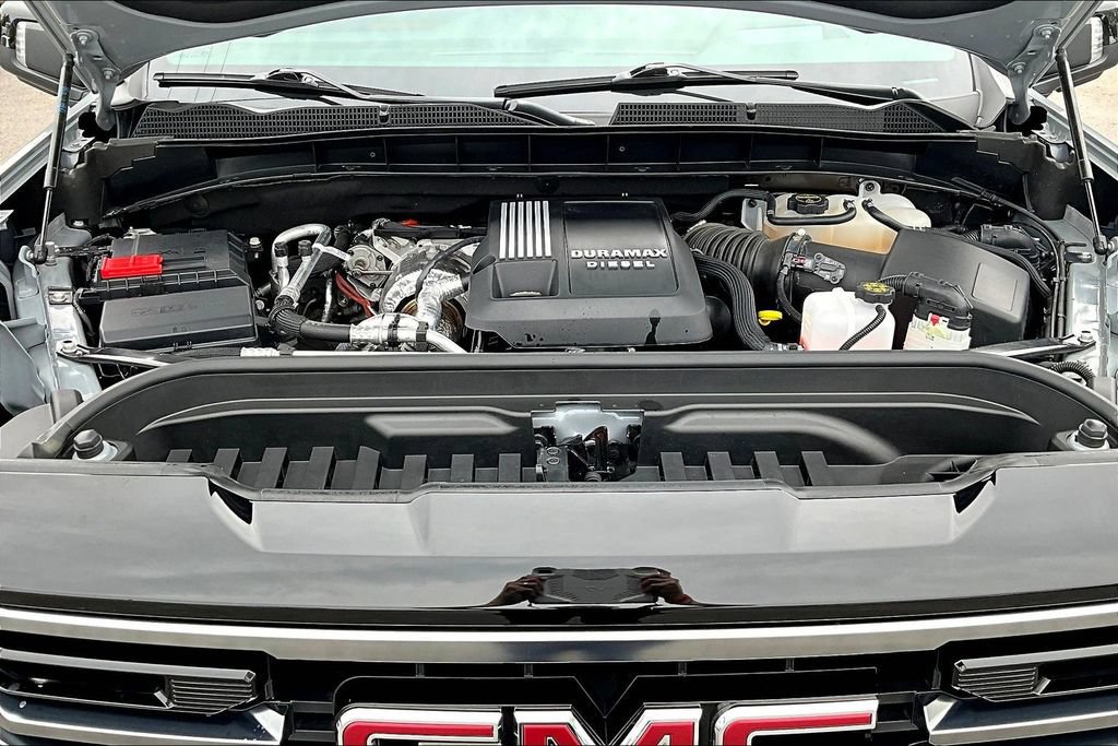 Used 2025 GMC Sierra 1500 AT4 w/ AT4 Premium Package AWD/4WD image 34