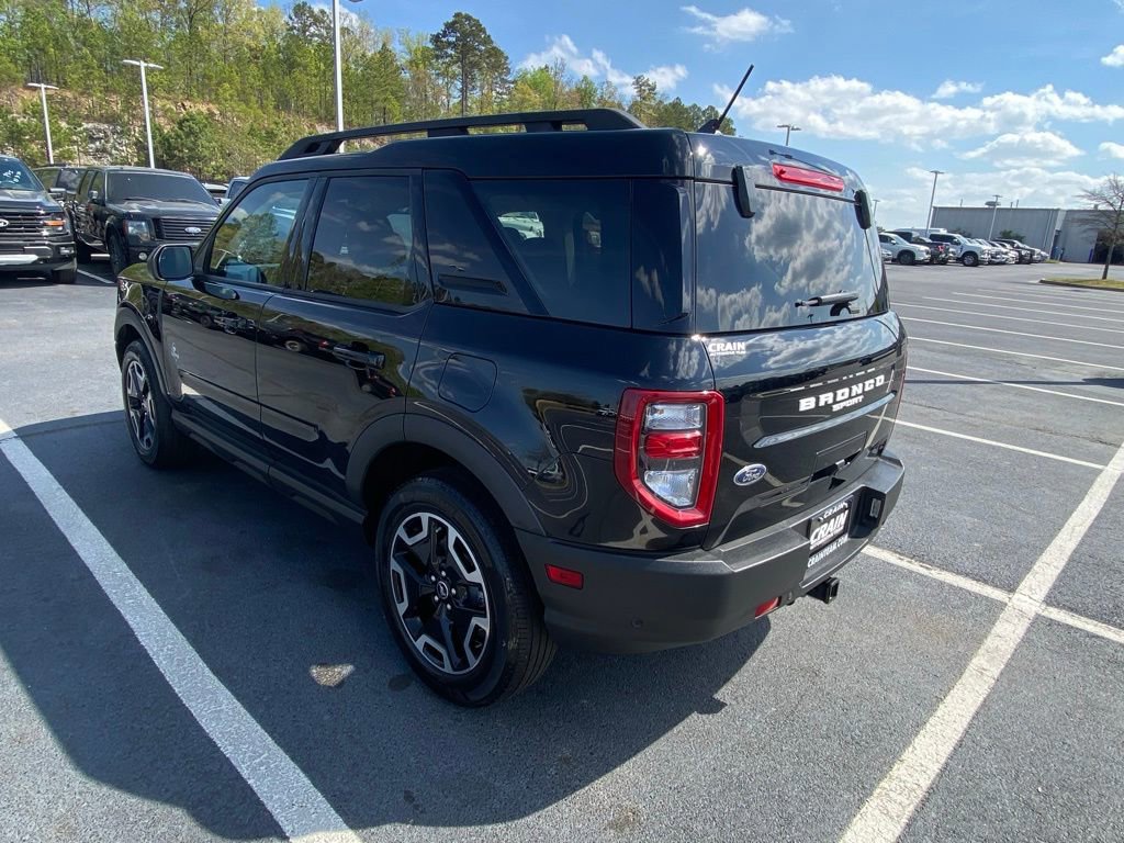 Certified 2022 Ford Bronco Sport Outer Banks AWD/4WD image 3