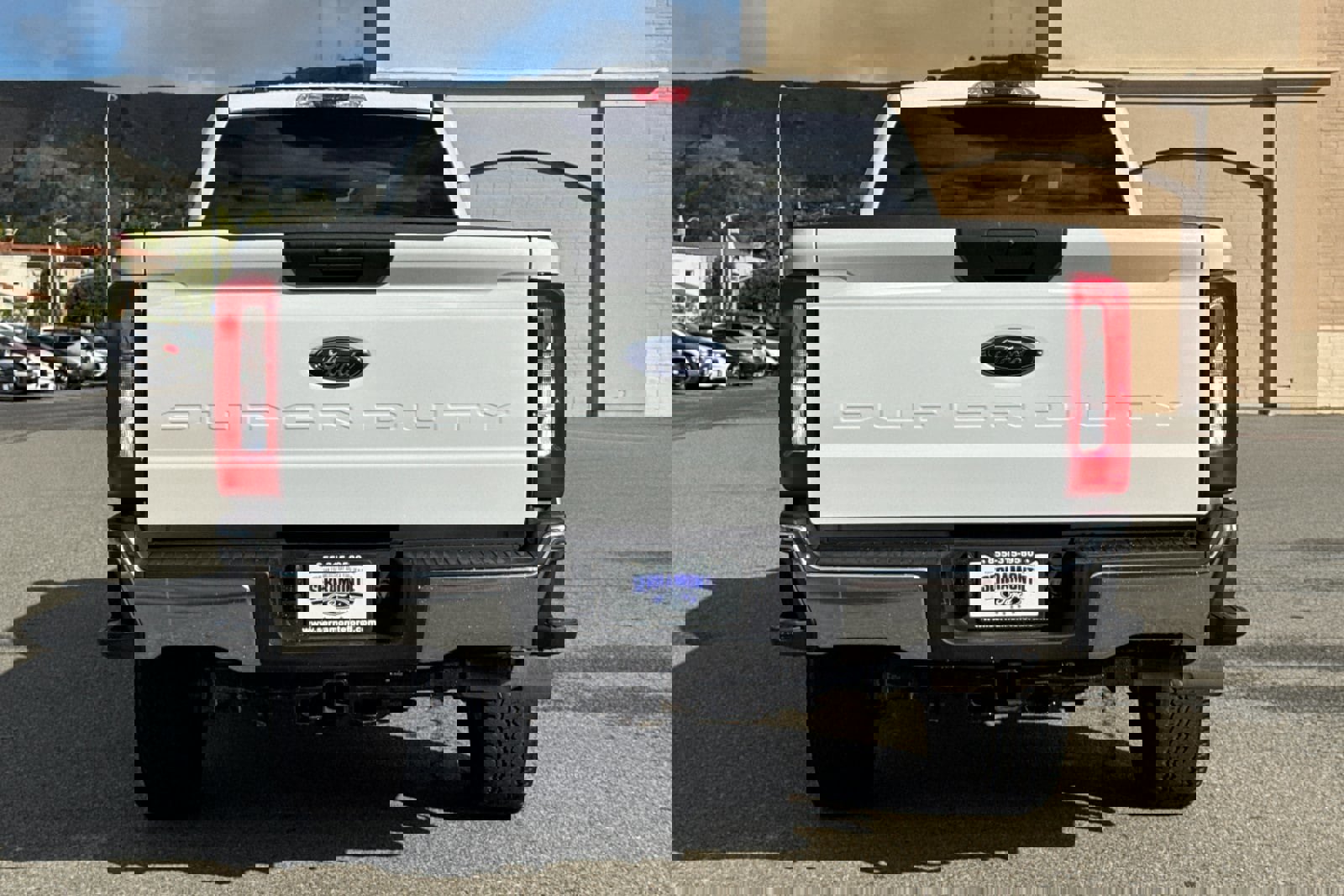 Certified 2025 Ford F250 XLT w/ FX4 Off-Road Package image 5