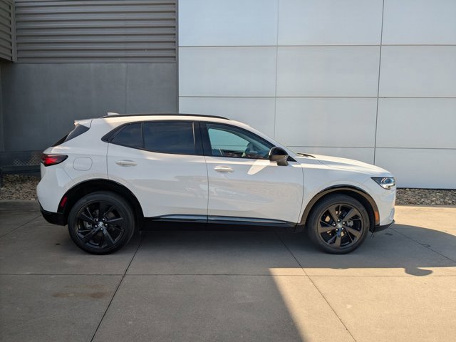 Used 2023 Buick Envision Essence w/ Technology Package I image 6