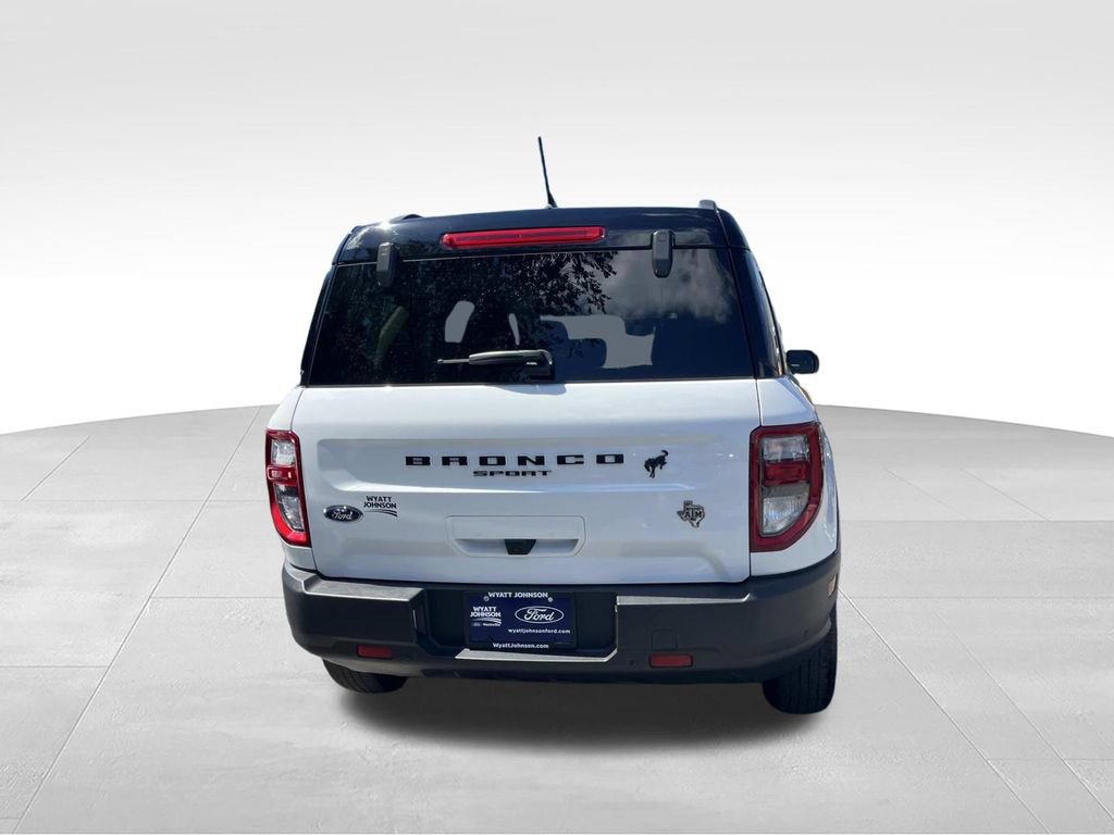 Certified 2024 Ford Bronco Sport Outer Banks w/ Tech Package AWD/4WD image 6