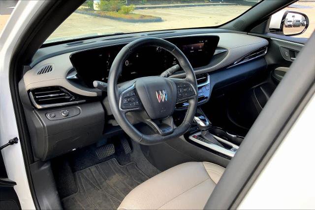 Used 2024 Buick Envista Avenir image 17