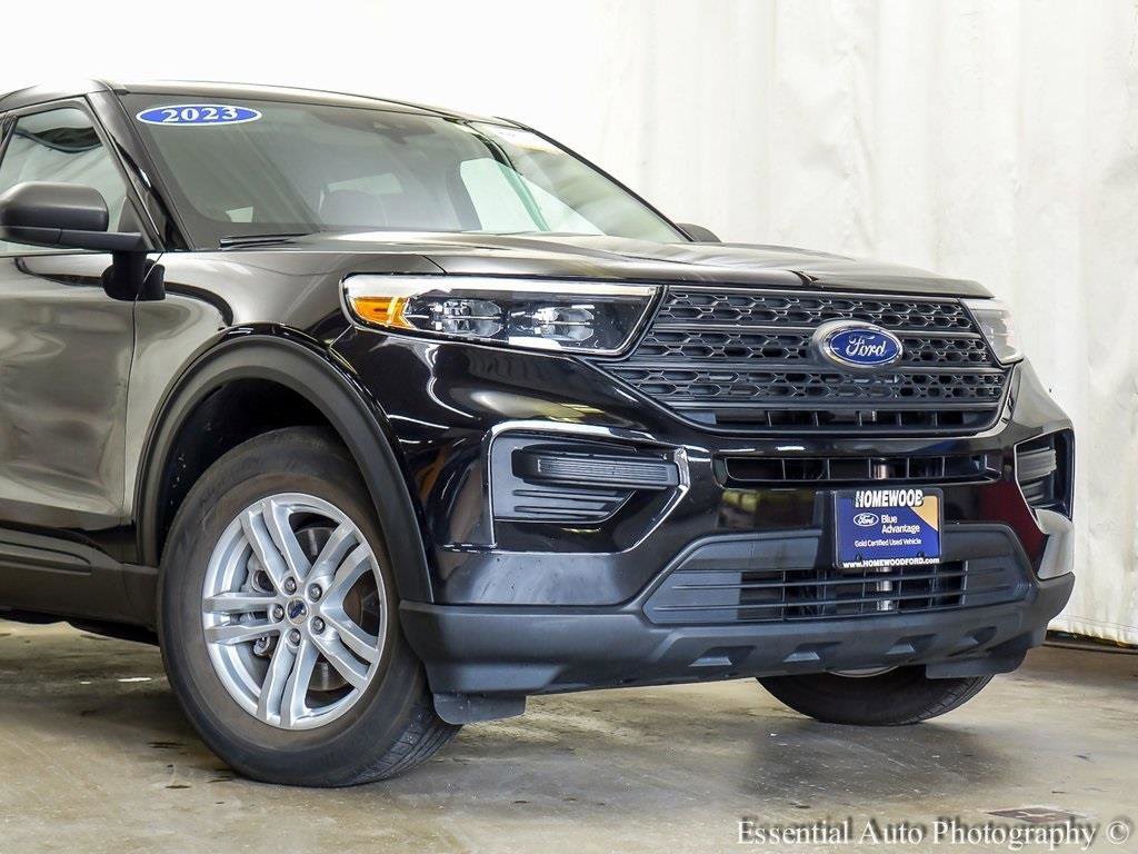 Certified 2023 Ford Explorer 4WD image 2
