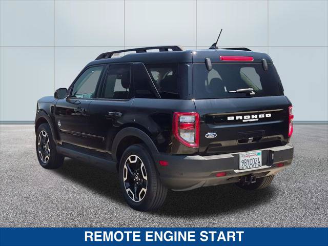 Certified 2022 Ford Bronco Sport Outer Banks w/ Tech Package AWD/4WD image 3