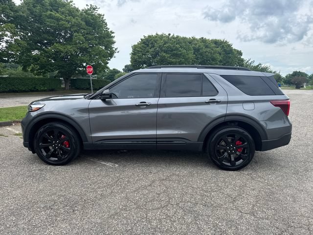 Certified 2023 Ford Explorer ST w/ Equipment Group 401A AWD/4WD image 6