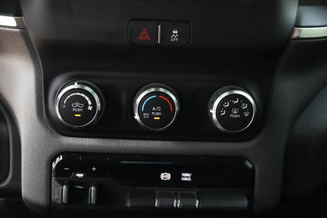Used 2019 RAM 2500 Big Horn AWD/4WD image 40