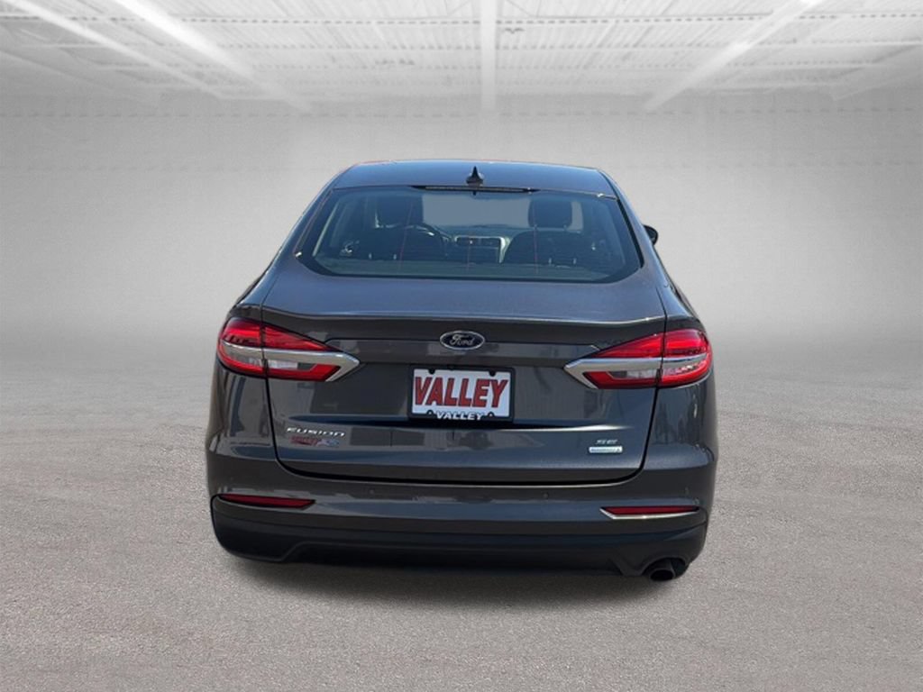 Certified 2019 Ford Fusion SE FWD image 9