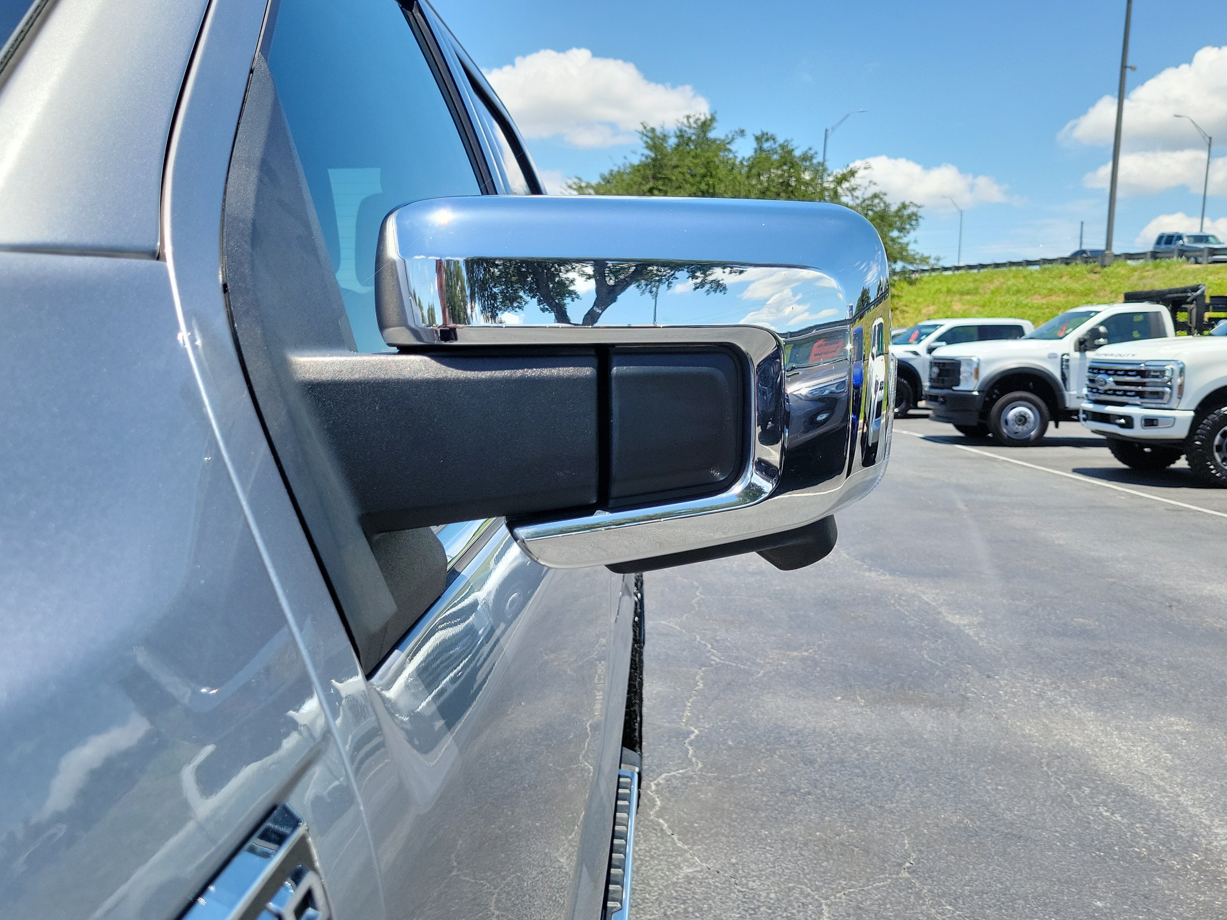 Certified 2023 Ford F150 Lariat w/ Trailer Tow Package AWD/4WD image 4