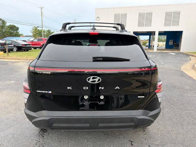 Used 2024 Hyundai Kona SEL w/ Convenience Package AWD/4WD image 4