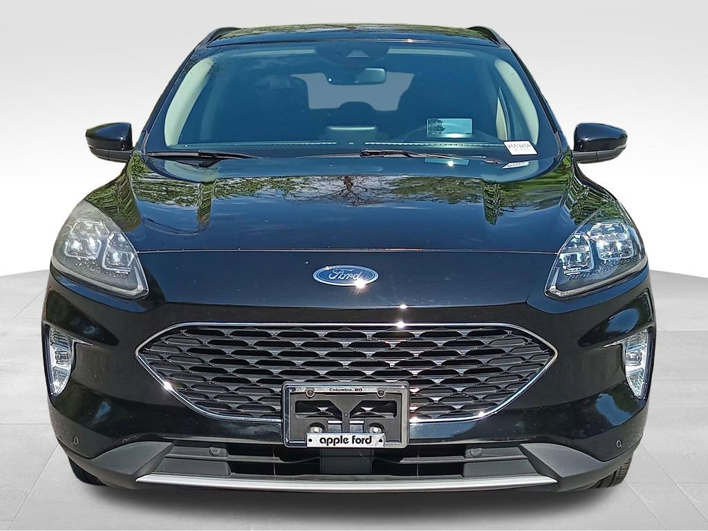 Certified 2020 Ford Escape Titanium w/ Titanium Premium Package 2.0 image 8