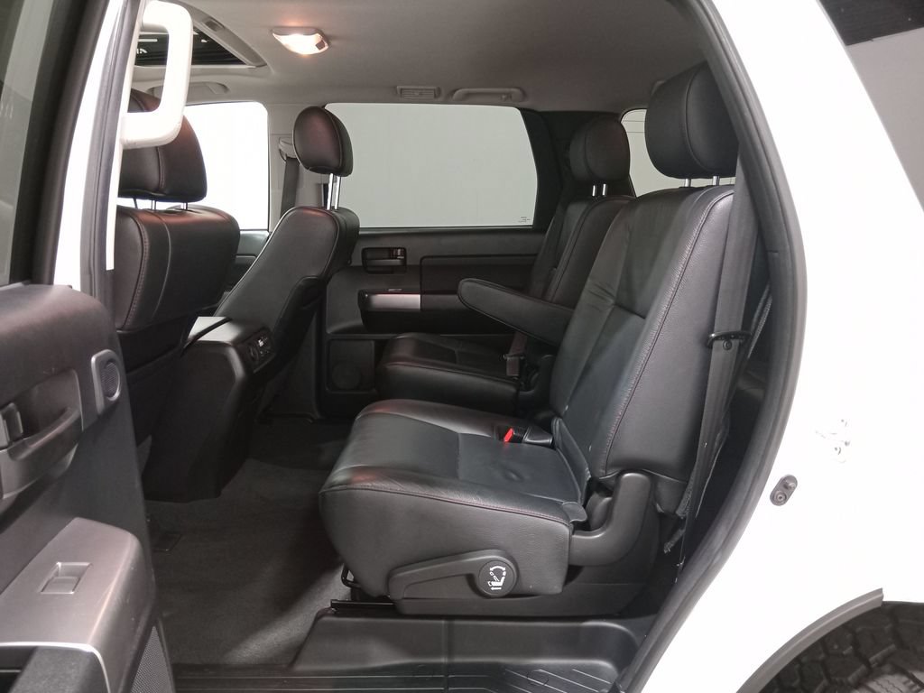 Used 2021 Toyota Sequoia TRD Pro AWD/4WD image 14