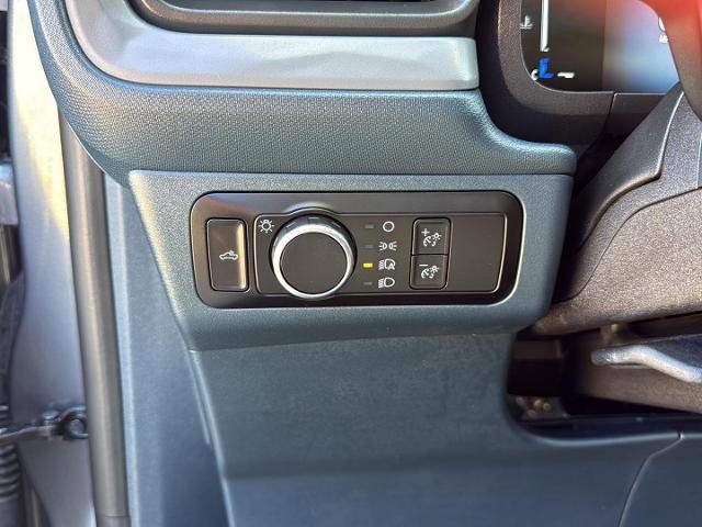 Certified 2025 Ford Maverick XL w/ Equipment Group 102A image 15