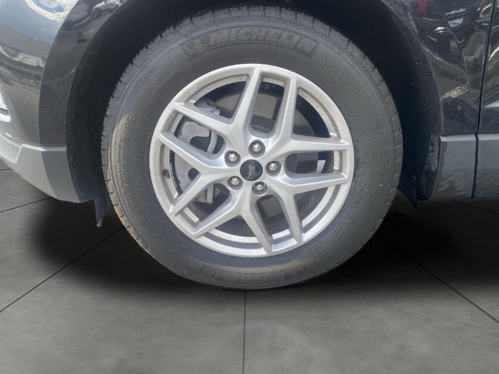 Certified 2024 Ford Edge SEL w/ Convenience Package AWD/4WD image 19