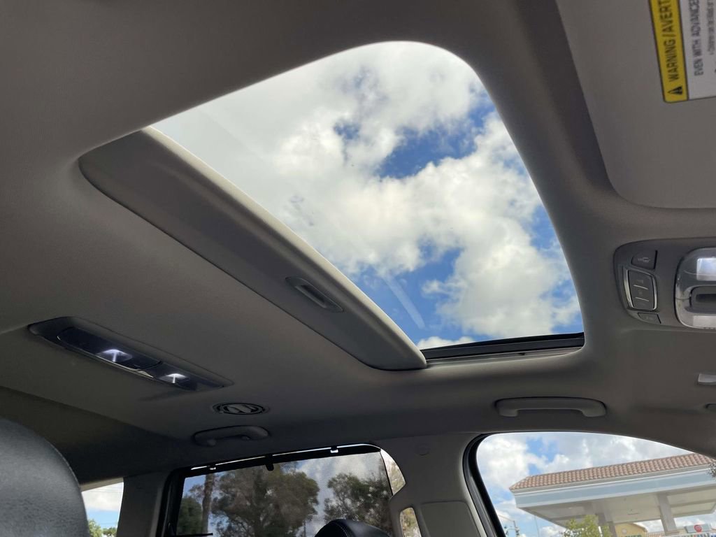 Used 2022 Kia Telluride EX w/ EX Premium Package image 30